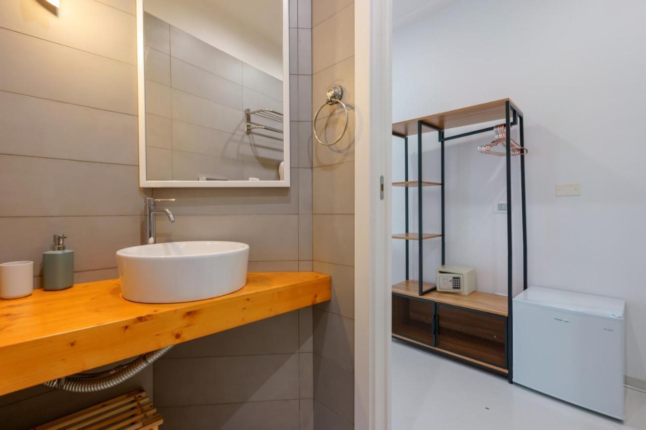 Lumiere Rooms - Eja Sardinia Кальяри Экстерьер фото