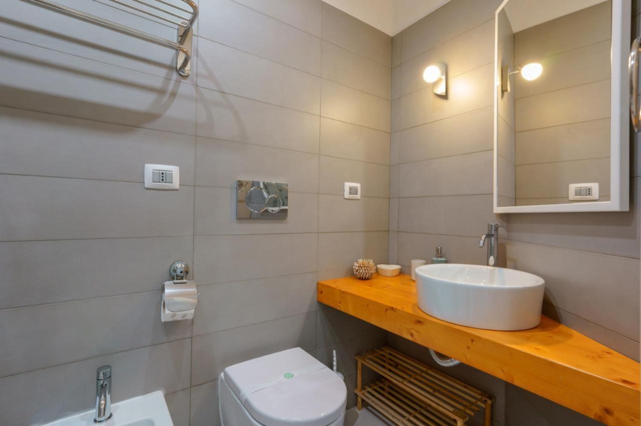 Lumiere Rooms - Eja Sardinia Кальяри Экстерьер фото